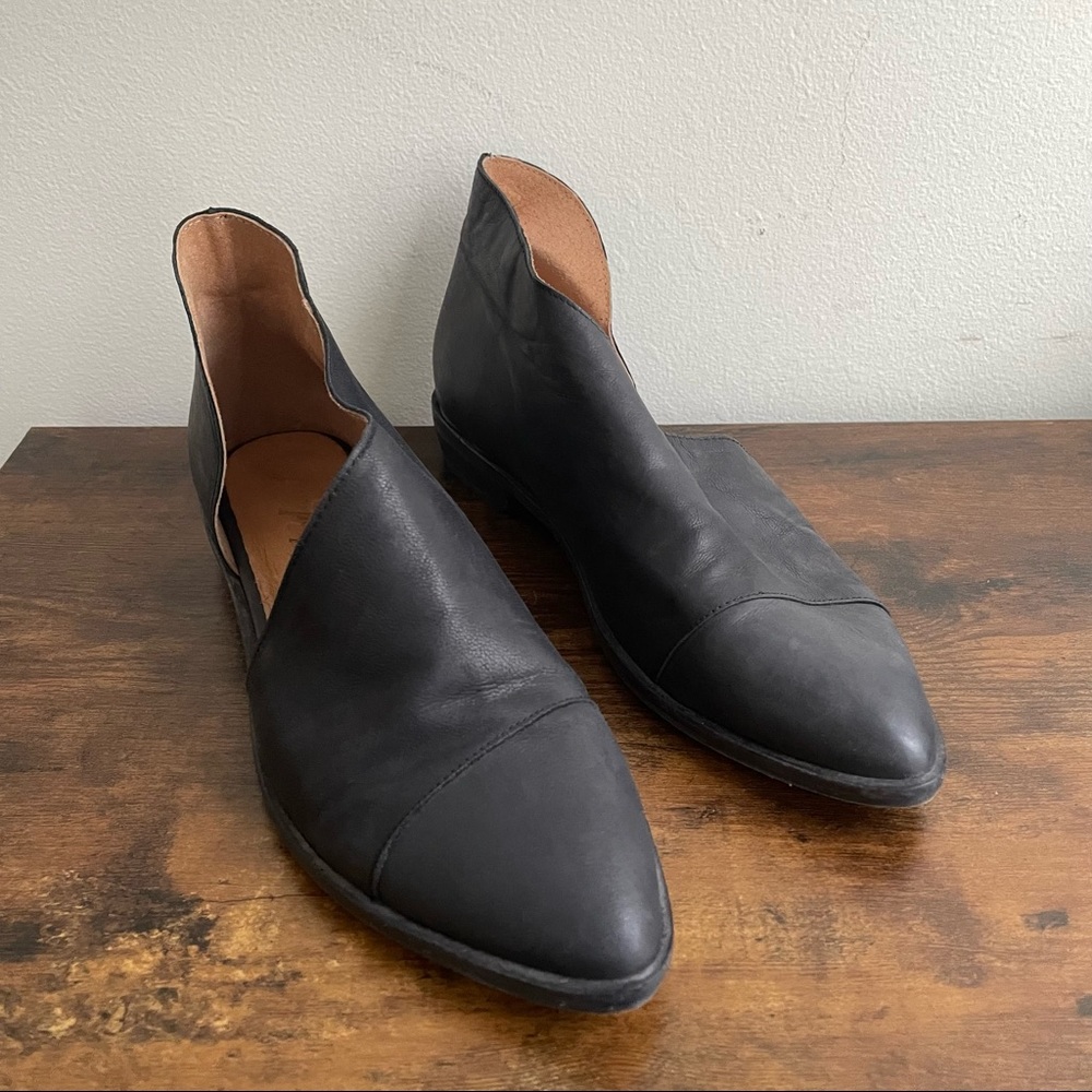Free People Royale Pointed Toe Flat in Black - Picture 4 of 11